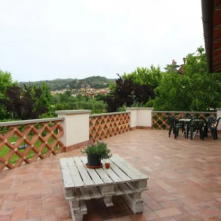 Farm stay Podere I Gigli Castiglion Fiorentino