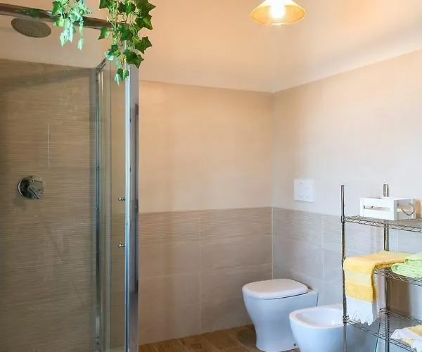 Podere I Gigli 农家乐 *